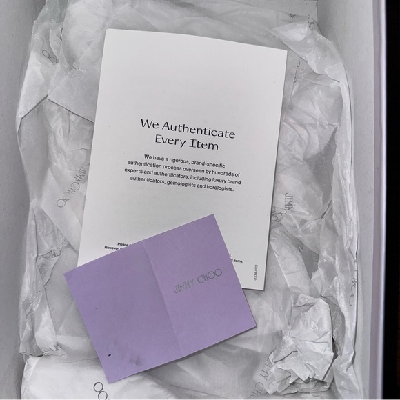 JIMMY CHOO PATENT LEATHER MARY JANE PUMPS - Picture 11 of 11